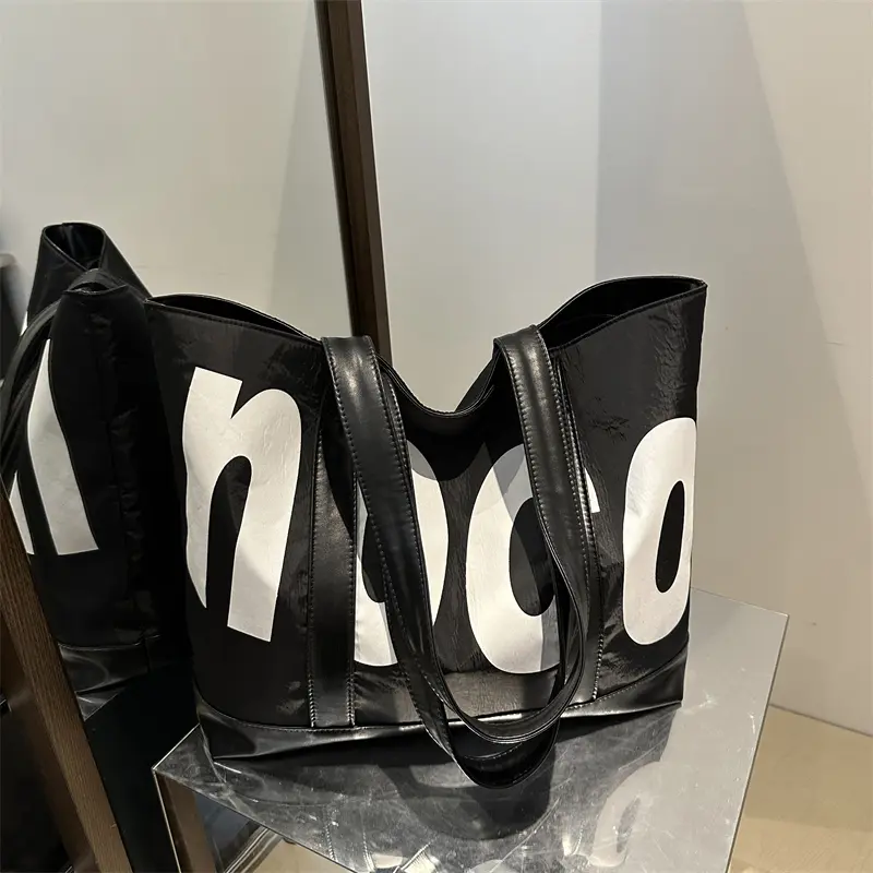 Fashion Letter Design Handbag Large Capacity Shoulder Bag PU Leather Hobo Bag for Women Work Shopping Travel