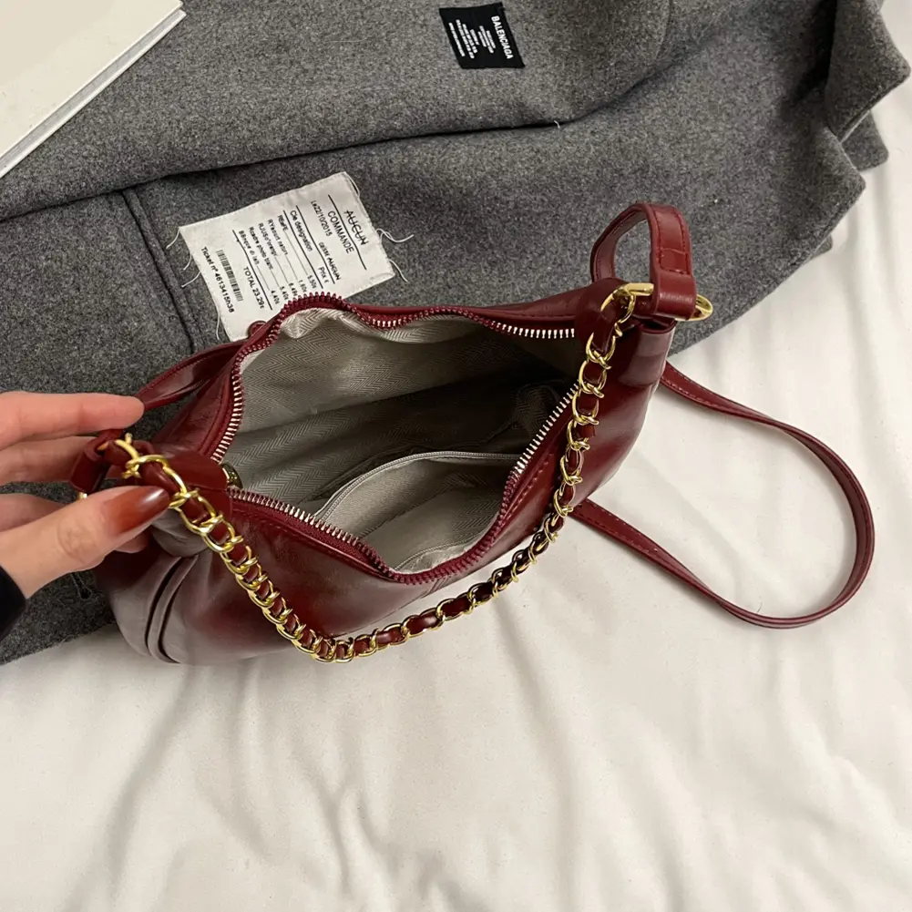 Women Vintage Shoulder Bag Large Capacity Casual Crossbody Bag Adjustable Strap Slouchy Tote Bag Female Travel Work Bag