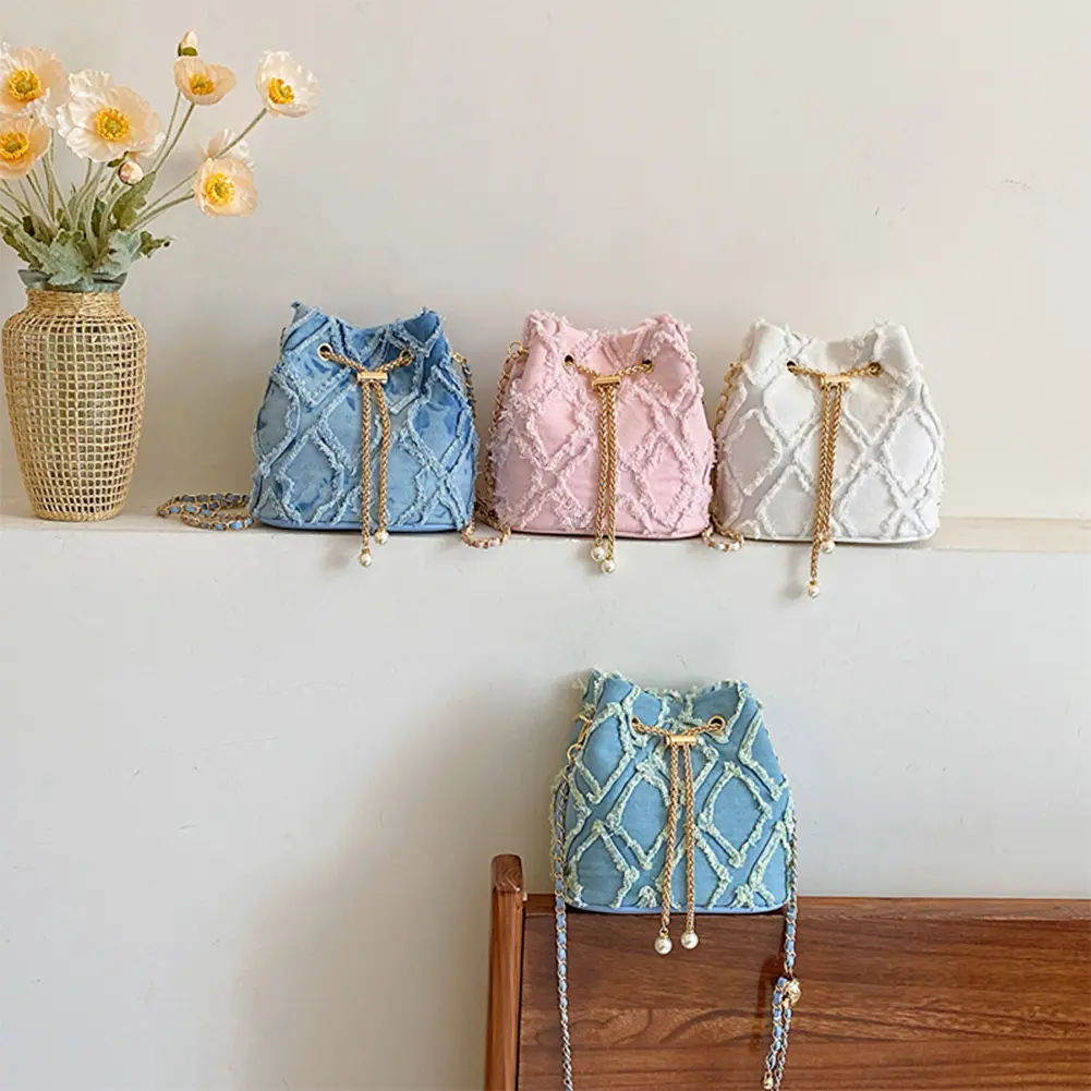 Denim Bucket Bag Diamond Pattern Women Crossbody Bag Drawstring Shoulder Bag Adjustable Strap Travel Bag