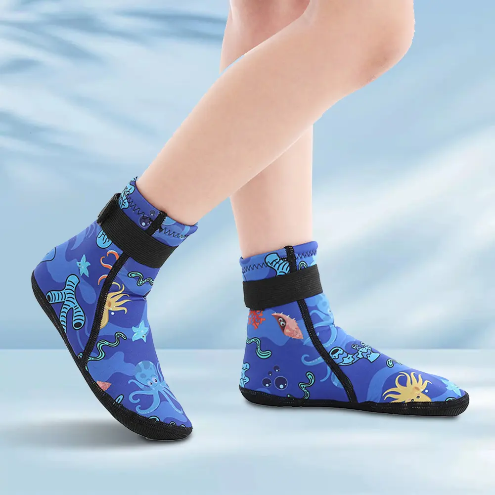 Kids Neoprene Water Socks Wetsuit Socks Anti-slip Toddlers Diving Socks Adjustable Snorkeling Boots Keep Warm for Water Sports