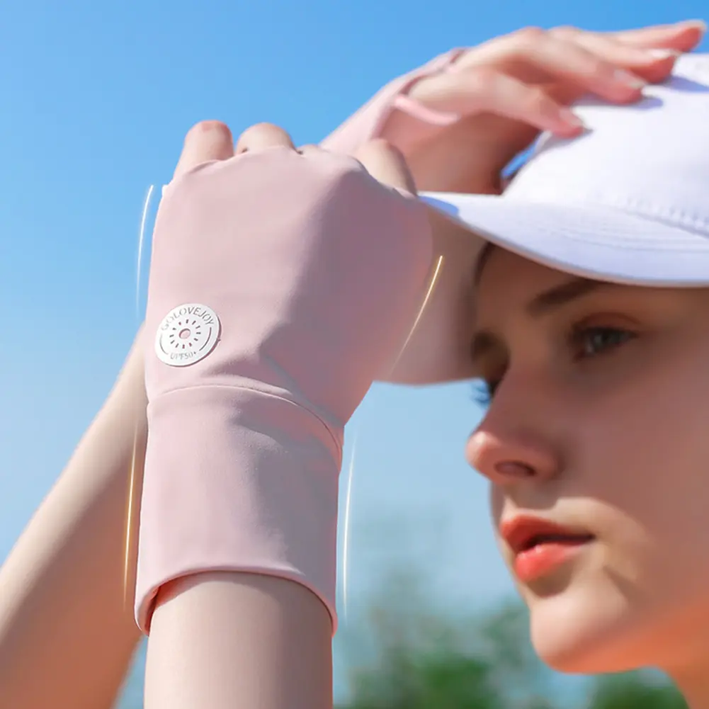 Women Protector Golf Gloves Cool Breathable Sun UV Protector Golf Glove Ice Silk Hollow Palm for Outdoor Practice