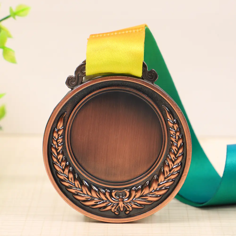 10-30Pcs Gold Silver Bronze Award Medal Winner Reward Outdoor Sport Football Competition Prizes Medal for Kids Souvenir Gifts