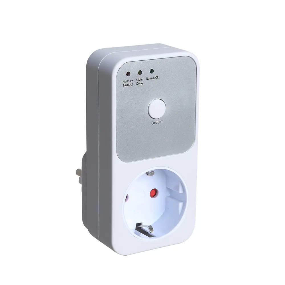 Automatic Refrigerator Protecting Switcher 170-260V Voltage Protector 5-6 Mins Relay Socket EU/USA UK Plug Electrical Stabilizer