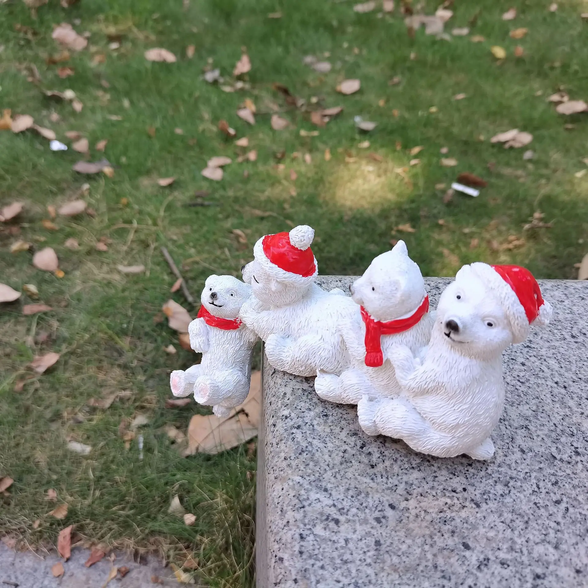Christmas Door Frame Decoration Santa Claus Polar Bear A Helping Hand Table Corner Ornaments Tabletop Crafts Home Decoration