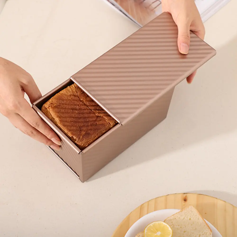 1 PCS Rectangular Bread Tray Bread Baking Mold Cake Toast Mold Carbon Steel Rectangular Corrugated Non Stick Baking Bread Box