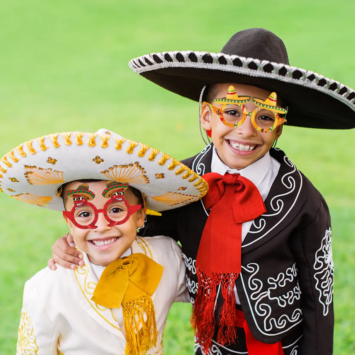 1 Set of Mexican Themed Party Paper Glasses Birthday Party Photos Funny Eye Set Photos Funny Props Party Glasses Accessories