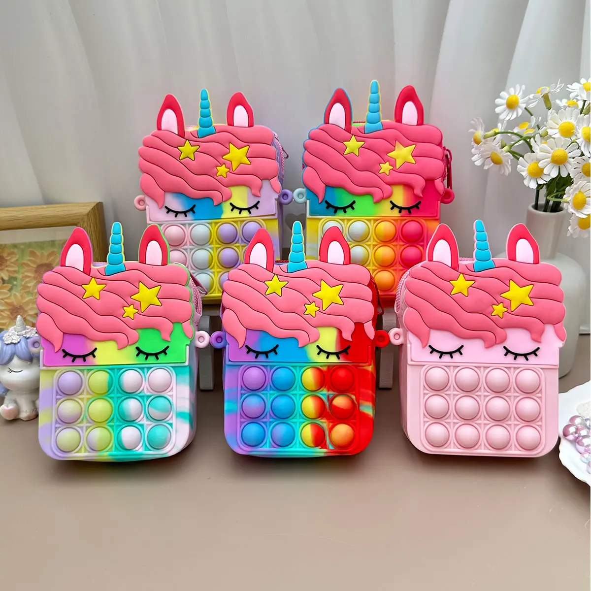 Girl's Silicone Cute Unicorn Messenger Bag Crossbody Bag Pressure Relief Dent Coin Wallet Christmas Popular Multifunctional Toy