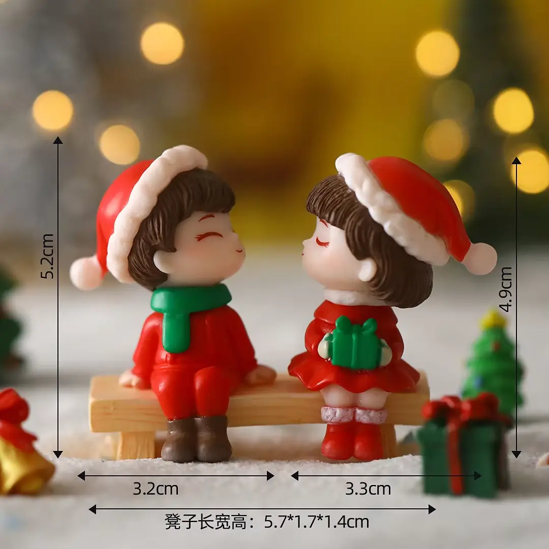 Merry Christmas Couple Decorations Mini Sweet Lover Dolls Fairy Garden Landscape Home Furnishings Car Decorations Wedding Gifts