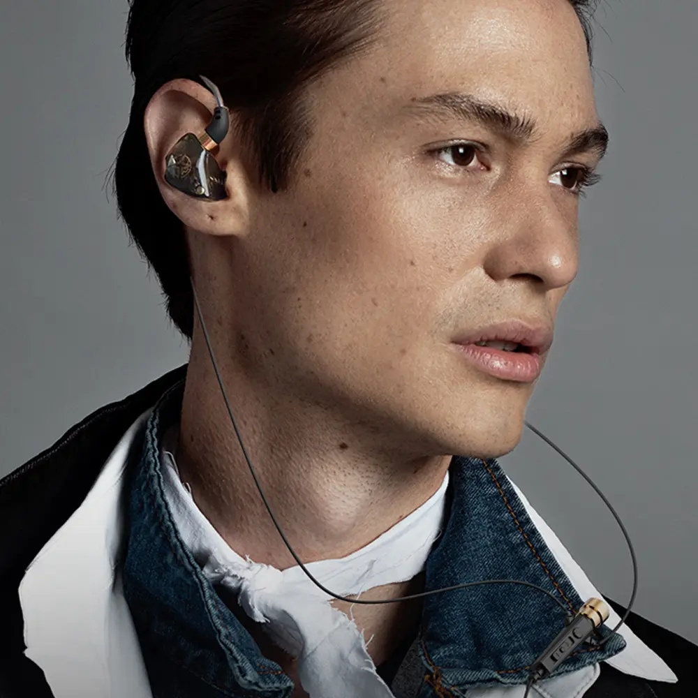 KT-02 3.5MM Jack Wired Headphone Sport Headset Noise Cancelling Earphones With Microphone Dynamic HD For Live Singing Recording