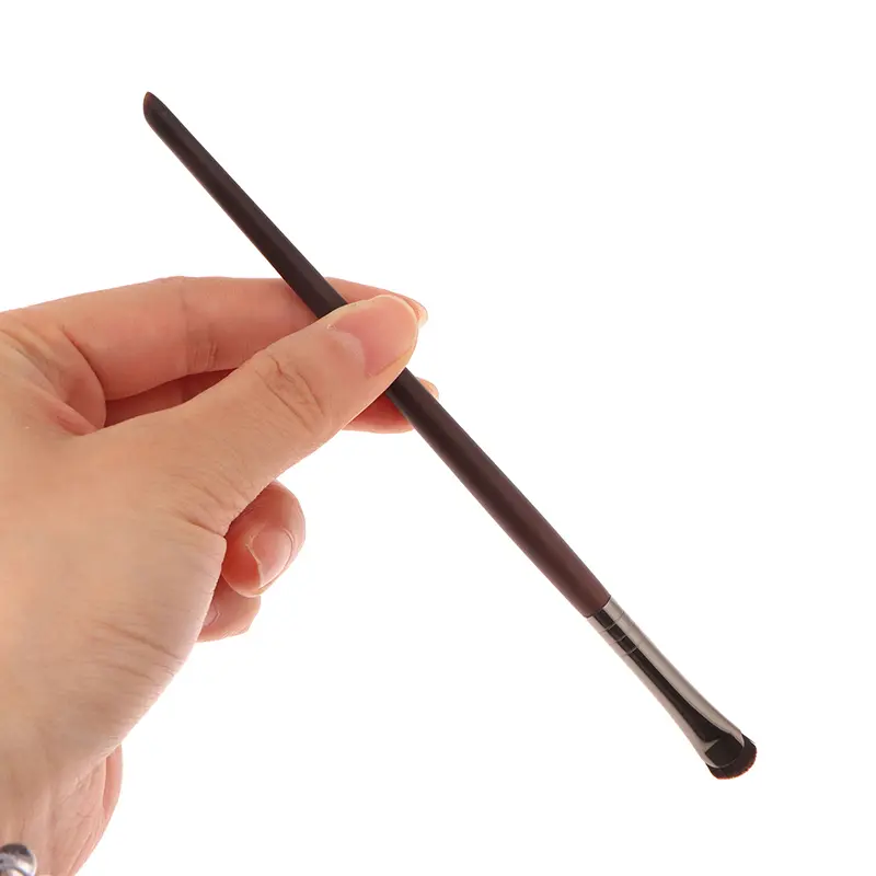 1Pcs Crescent Eyeliner Brush Draw Eyeliner Eyeband Contour Makeup Tools Upgrade half round Blade Eye liner Makeup Brush Thin