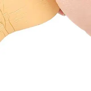 324