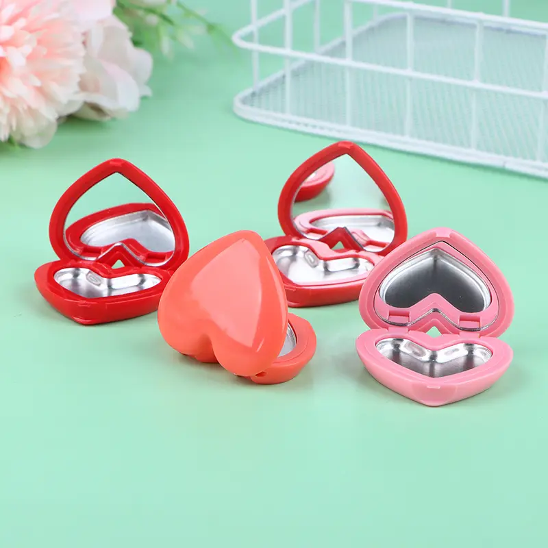 Love Love Heart Shape Empty Eyeshadow Case Rouge Lipstick Box Pigment Palette Refillable Foundation Makeup Dispenser With Pallet