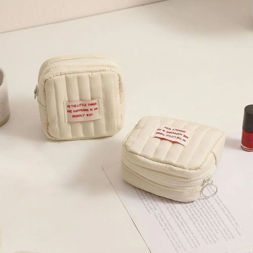Small Earphone Lipsticks Sanitary Pads Storage Organizer Pouch Bag Case Mini Zipper Women Makeup Cosmetic Bag Coin Purse Wallet