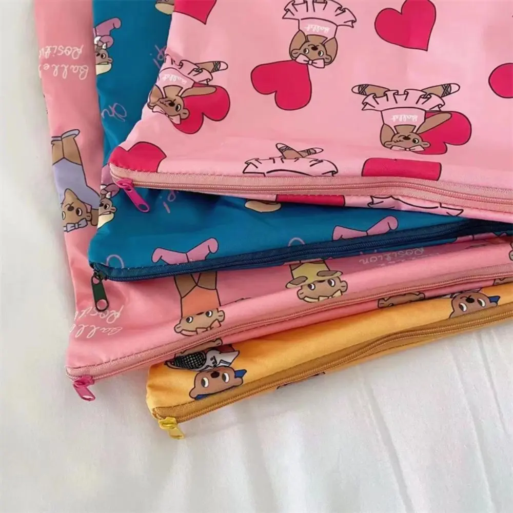 Kawaii Makeup Bag Cute Bear Pattern Large Capacity Stationery Bag Portable Cartoon Toiletry Bag