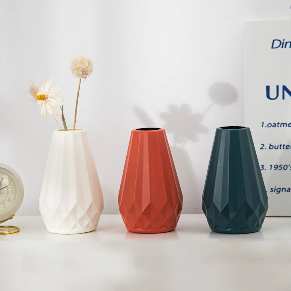 Plastic Flower Vase New Diamond Shaped Nordic Style Flower Pot Imitation Ceramic Modern Flower Arrangement Living Room