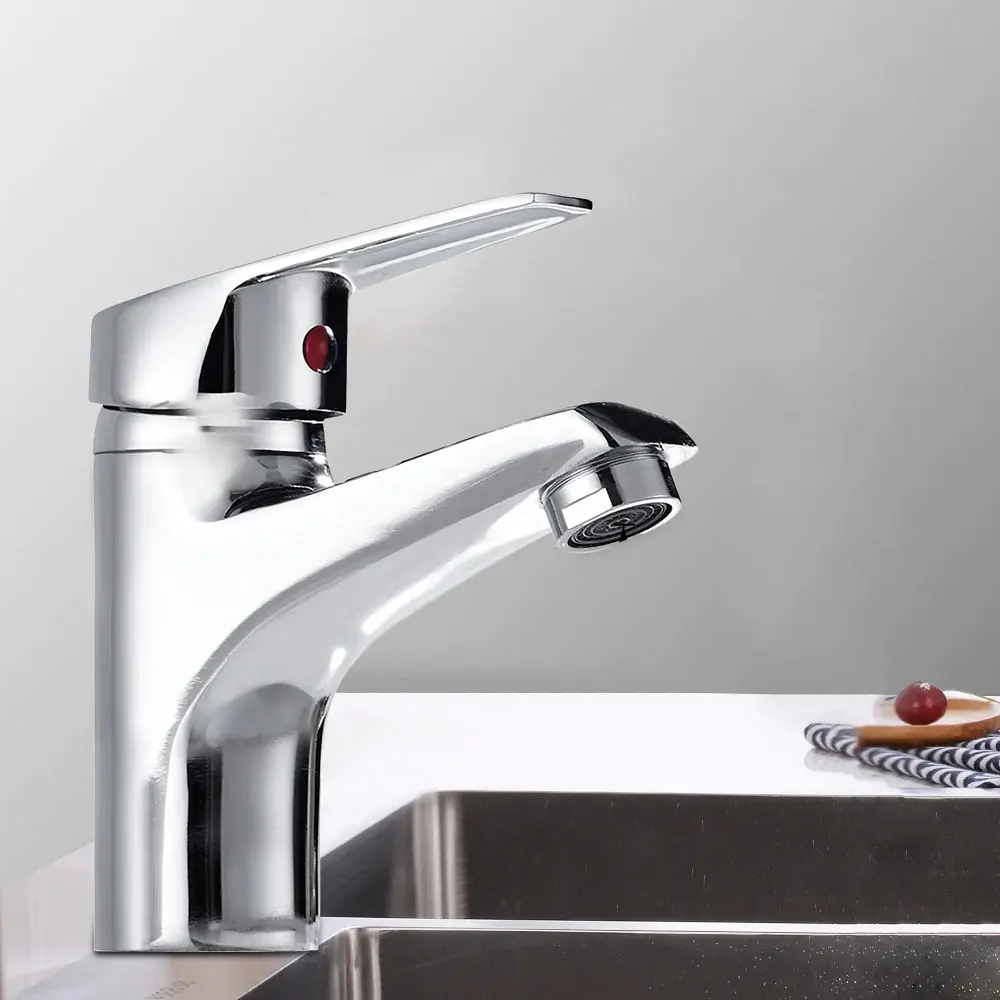 Chrome Bathroom Basin Faucet Single Hole Deck Mount Mixer Faucet Kitchen Sink Hot and Cold Water Faucet with G1/2 Hose