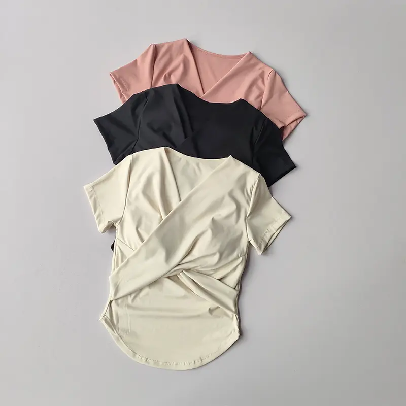 Sports Top with Chest Pad for Women Short-sleeved Fake Two-piece Slim Yoga Suit Wearing New Summer Pilates Training Top Cloth