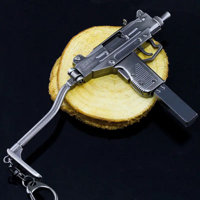 15cm micro UZI submachine gun Alloy model Figures Key ring pendant Mini Metal Portable Gun Model Children's Toys HG274