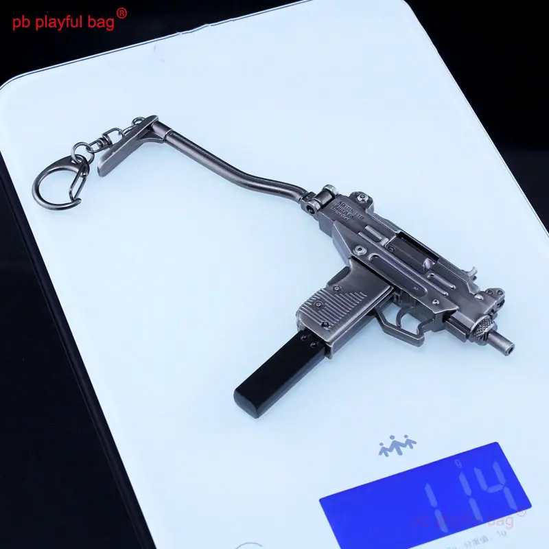 15cm micro UZI submachine gun Alloy model Figures Key ring pendant Mini Metal Portable Gun Model Children's Toys HG274