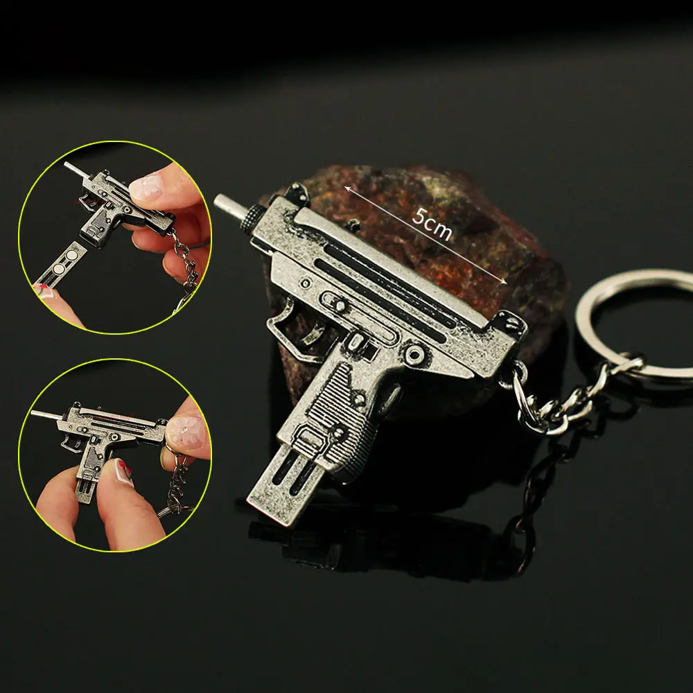 5cm Mini UZI Toy Gun Model Pendant Keychain Removable Metal Key Ring Decoration Crafts Game Action Figure Kids Gifts ZG397