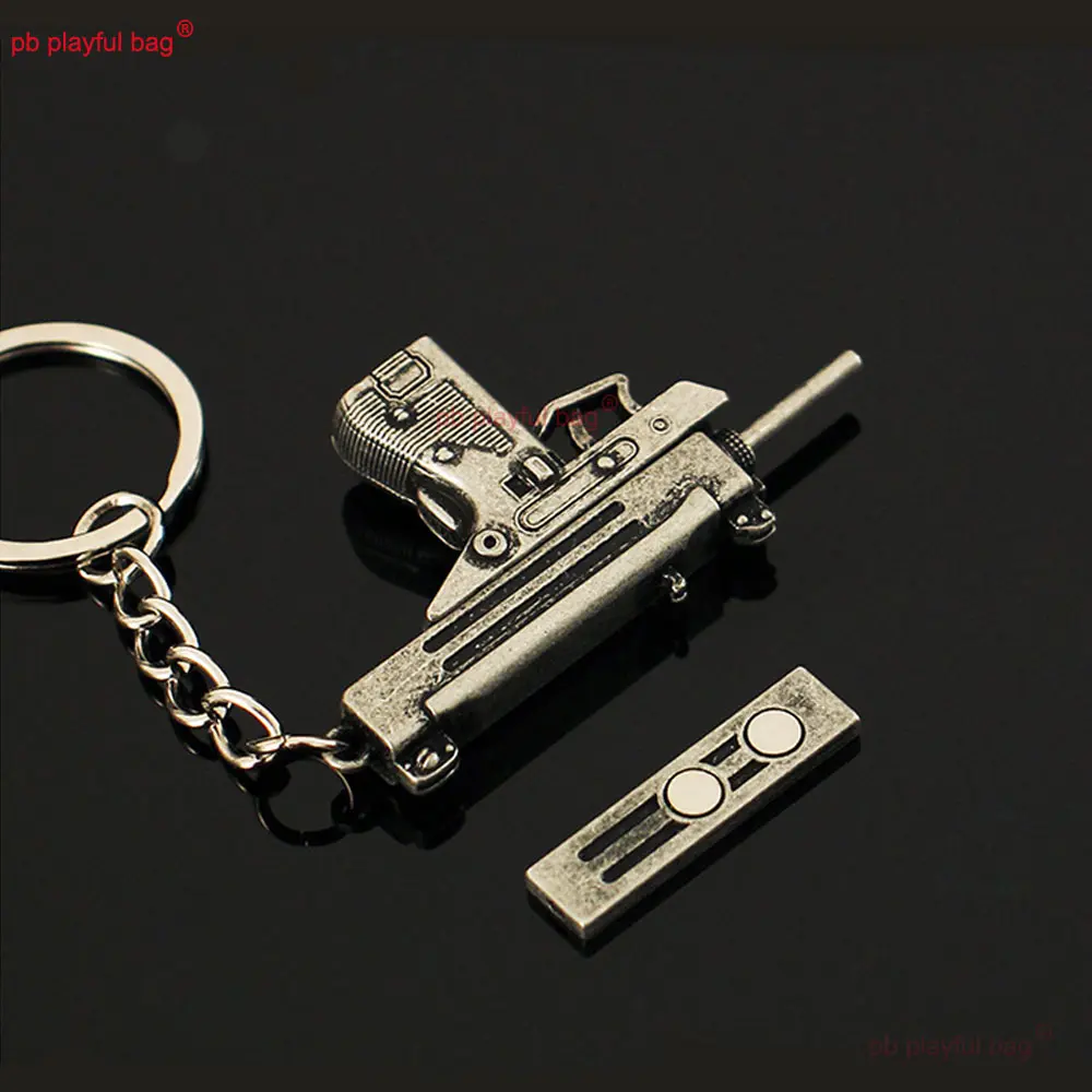 5cm Mini UZI Toy Gun Model Pendant Keychain Removable Metal Key Ring Decoration Crafts Game Action Figure Kids Gifts ZG397