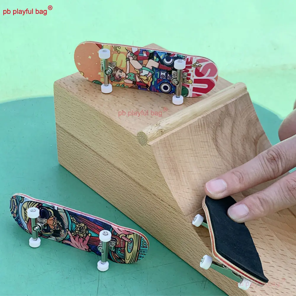 29*99mm Sports Wooden Finger Skate Boarding Maple Wood Fingerboard Novelty Creative Party Gifts Children's Leisure Toy WG37