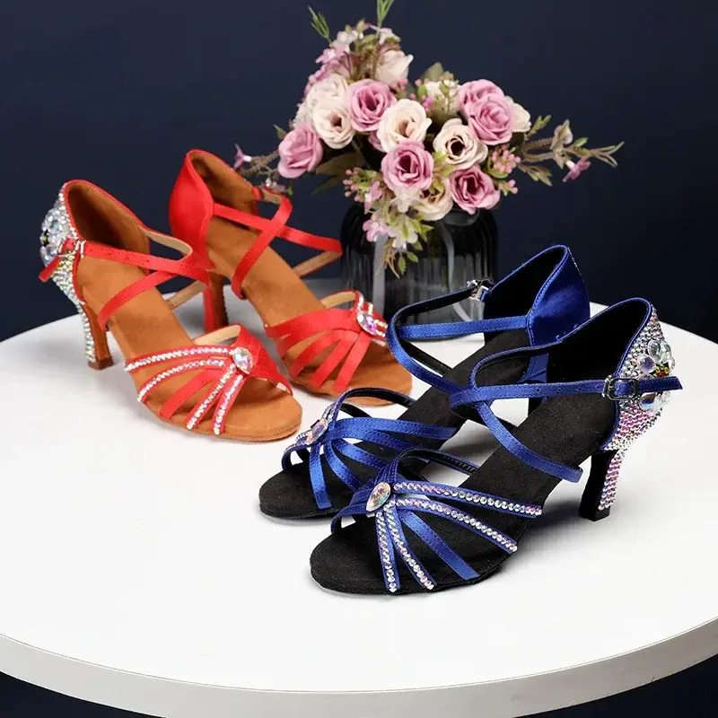 XIHAHA Fashion Women Party Dance Shoes Satin Shining Rhinestones Soft Bottom Latin Dance Shoes Woman Salsa Dance Shoes