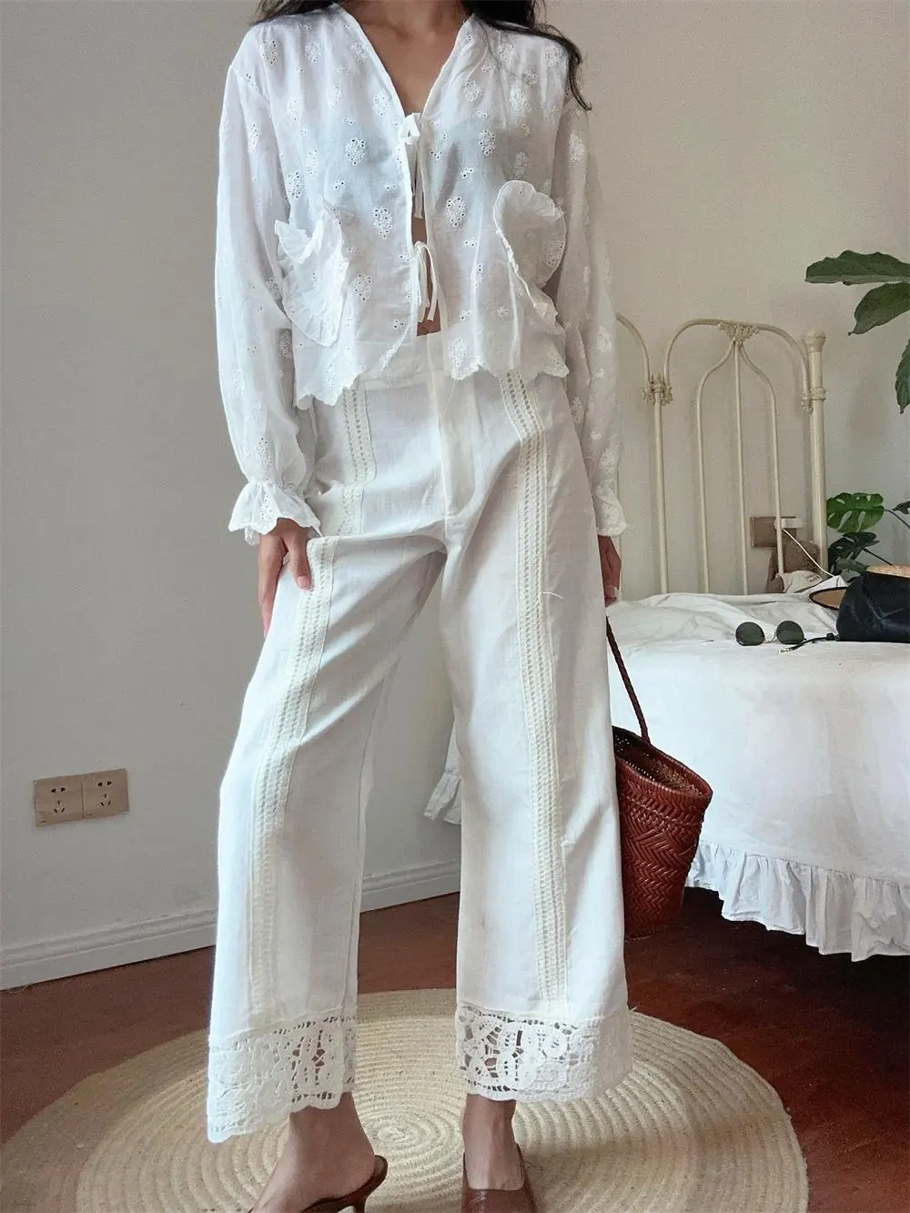 Women's French Commuting Relaxation Loose Casual Embroidered Wide Leg Pants Cotton Hemp White Long Pants