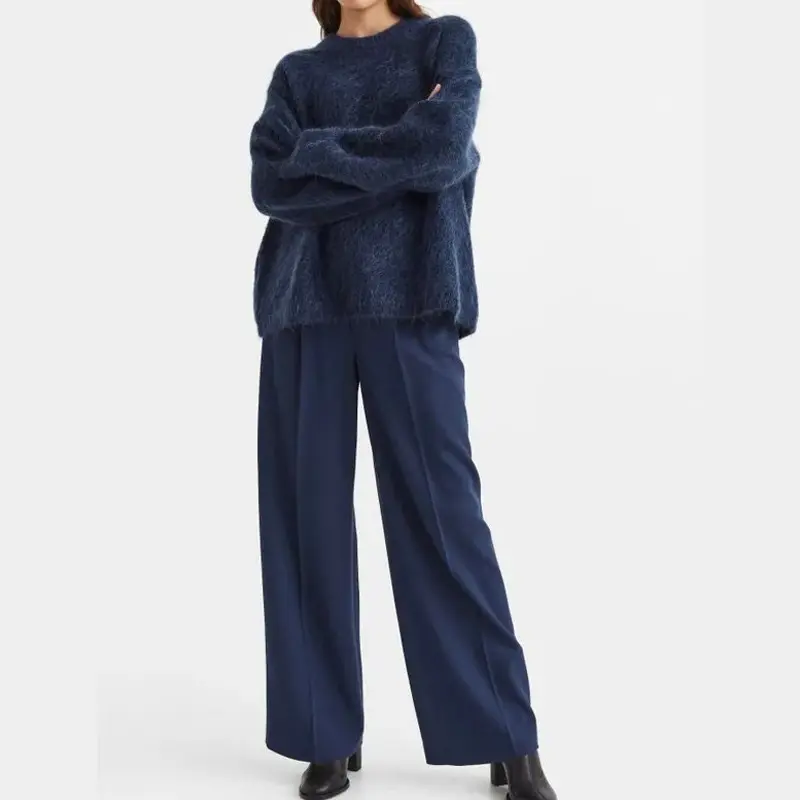 Autumn and Winter Women's Loose and Lazy Silhouette Round Neck Solid Color Long Velvet Sweater Knitted Top