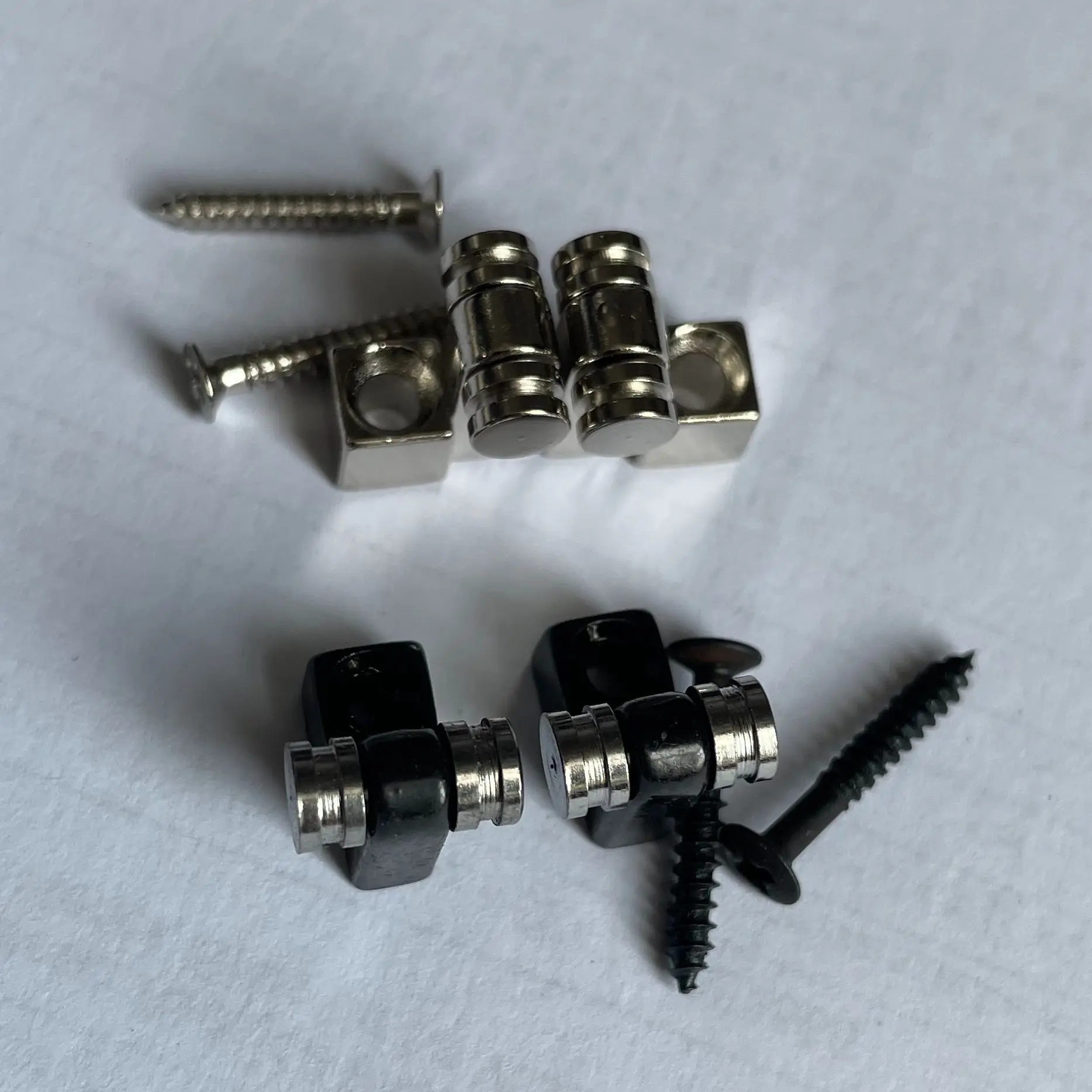 1Pcs/2Pcs Electric Guitar Roller String Trees Retainer Mounting Tree Guide with Screws Silver Black 2 Color Guitar Accessories