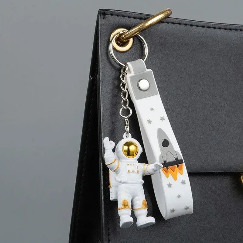 Spaceman Ornaments Astronaut Keychain Figurines Backpack Schoolbag Pendant Accessories Home Desk Decor Children Gift