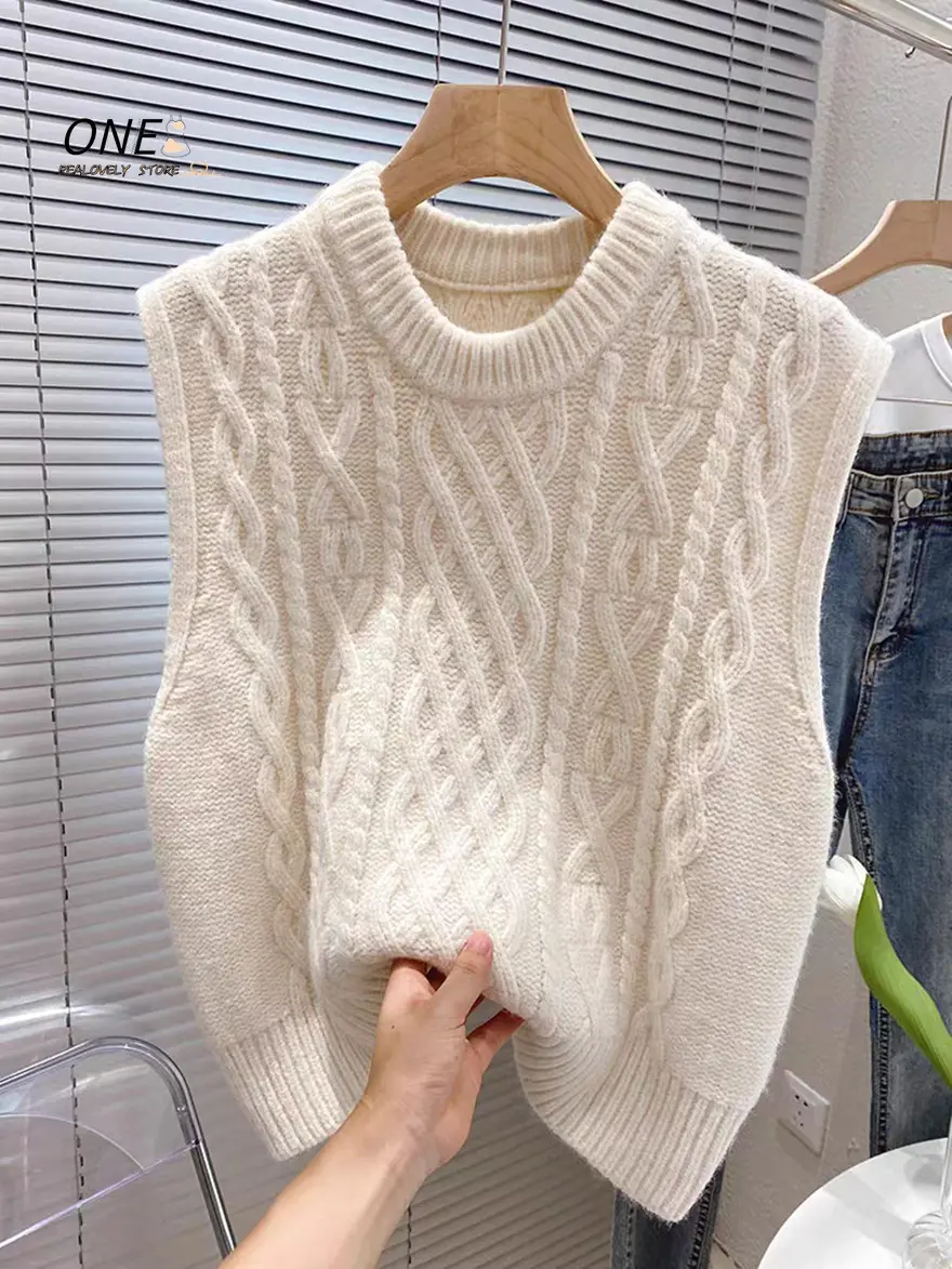 Women Vintage Twist Sleeveless Vest Sweater Autumn Winter Korean Thickened Loose Folded Pullovers Knitted Waistcoat