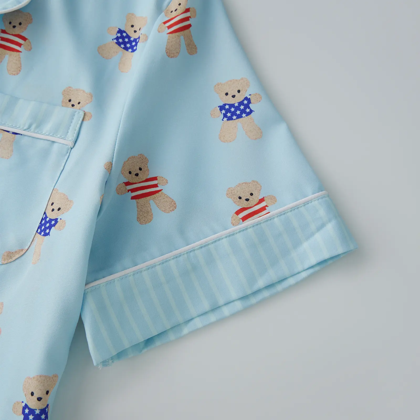 Women's Summer Pajamas Set Cartoon Bear Print Lapel V Neck Short Sleeve Tops with Shorts Lounge Wear 2 Pcs Set