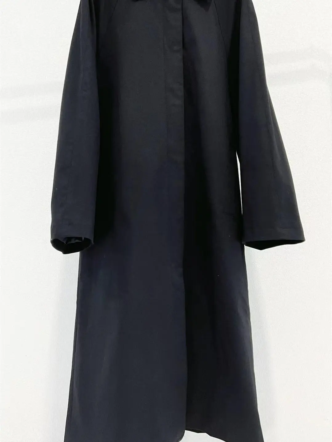 Women's Turn-Down Collar Long Coat Fashion Long-Sleeved Female Straight Back Slit Zipper Warm Jacket Top