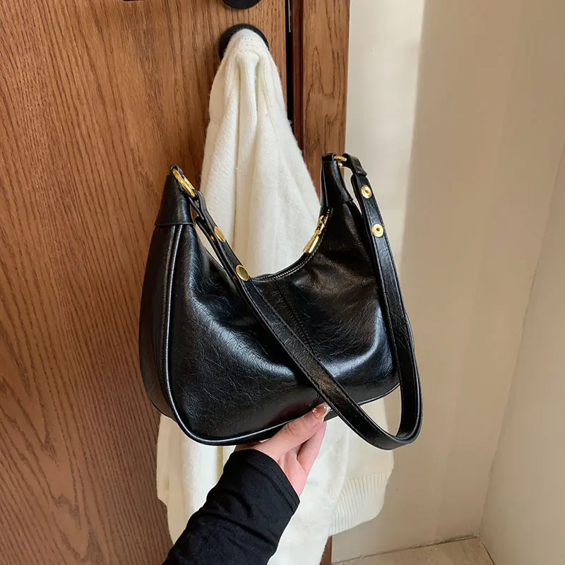 1 Piece of Solid Color Shoulder Bag for Women, Versatile Crossbody Bag, Fashionable Armpit Bag That Can Hold Mobile Phone