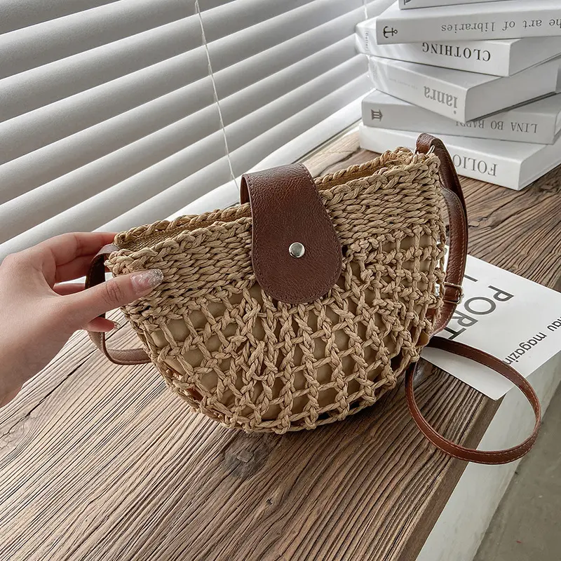 Fashion Straw Shoulder Messenger Bags Women's Hollow Designer Luxury Woven Bucket Bag Summer Beach Crossbody Bag Female Handbag
