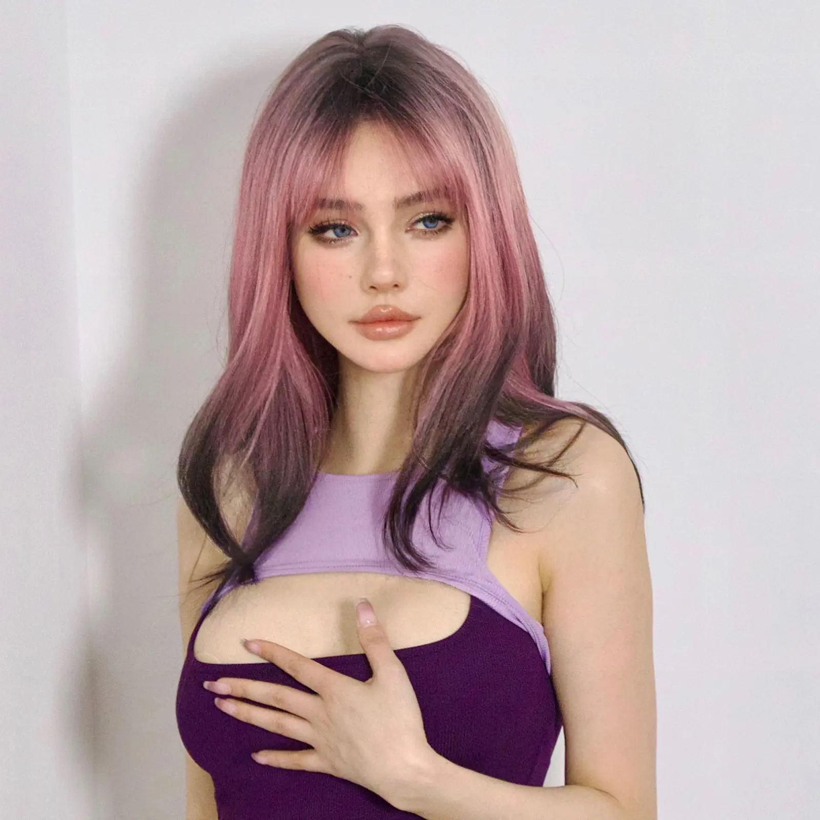 LOUIS FERRE Black Pink Ombre Synthetic Wigs for Cosplay Long Straight Layered Wigs with Bangs for Women Heat Resistant Fake Hair