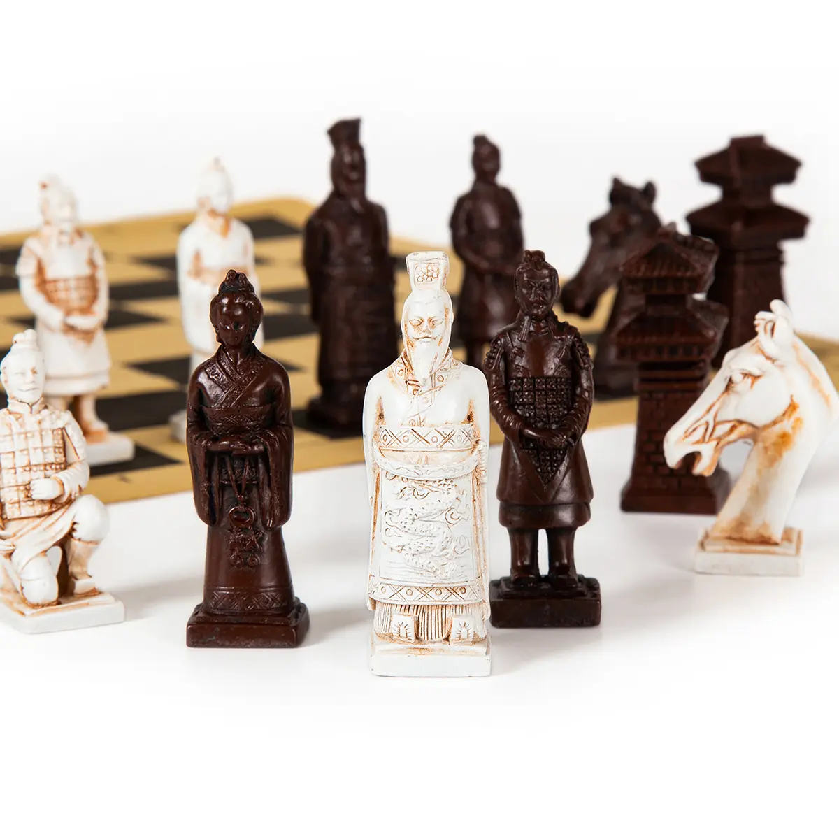 Large chess creative three-dimensional Terra-cotta resin pieces deliberately made old treatment 43*43cm chessboard set