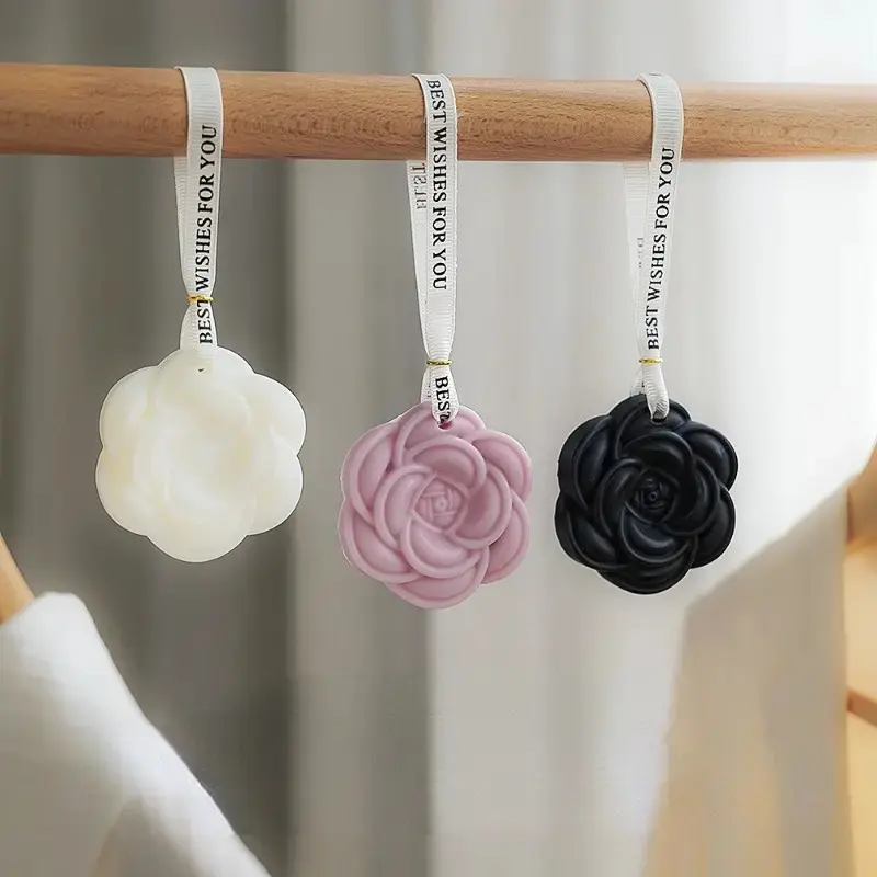 Camellia fragrance Beautiful White Flower Hanging Air Freshener Perfume Lasting Solid Fragrance Aromatherapy Wax Piece Wedding
