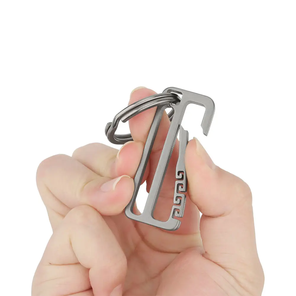 EDC Belt Buckle Outdoor Tool Titanium Alloy Keychain Buckle Men's Waist Hanging Ring