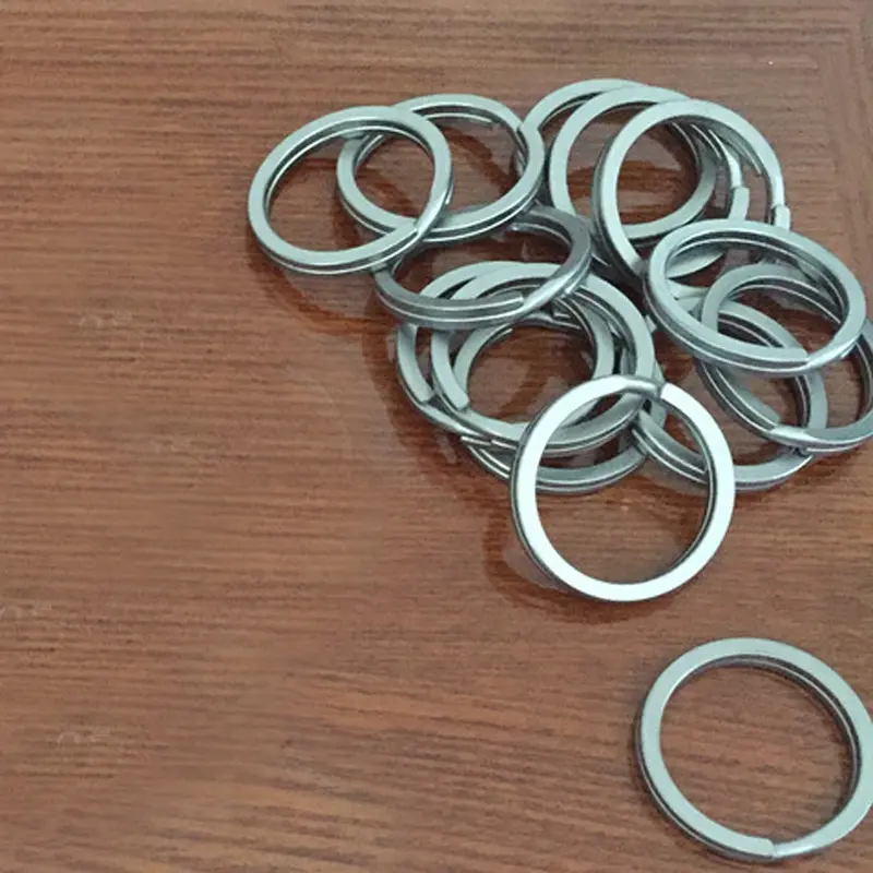 32mm Titanium Alloy Key Ring EDC Outdoor Small Tool Rough Stone Wash Style Key Ring Accessories.