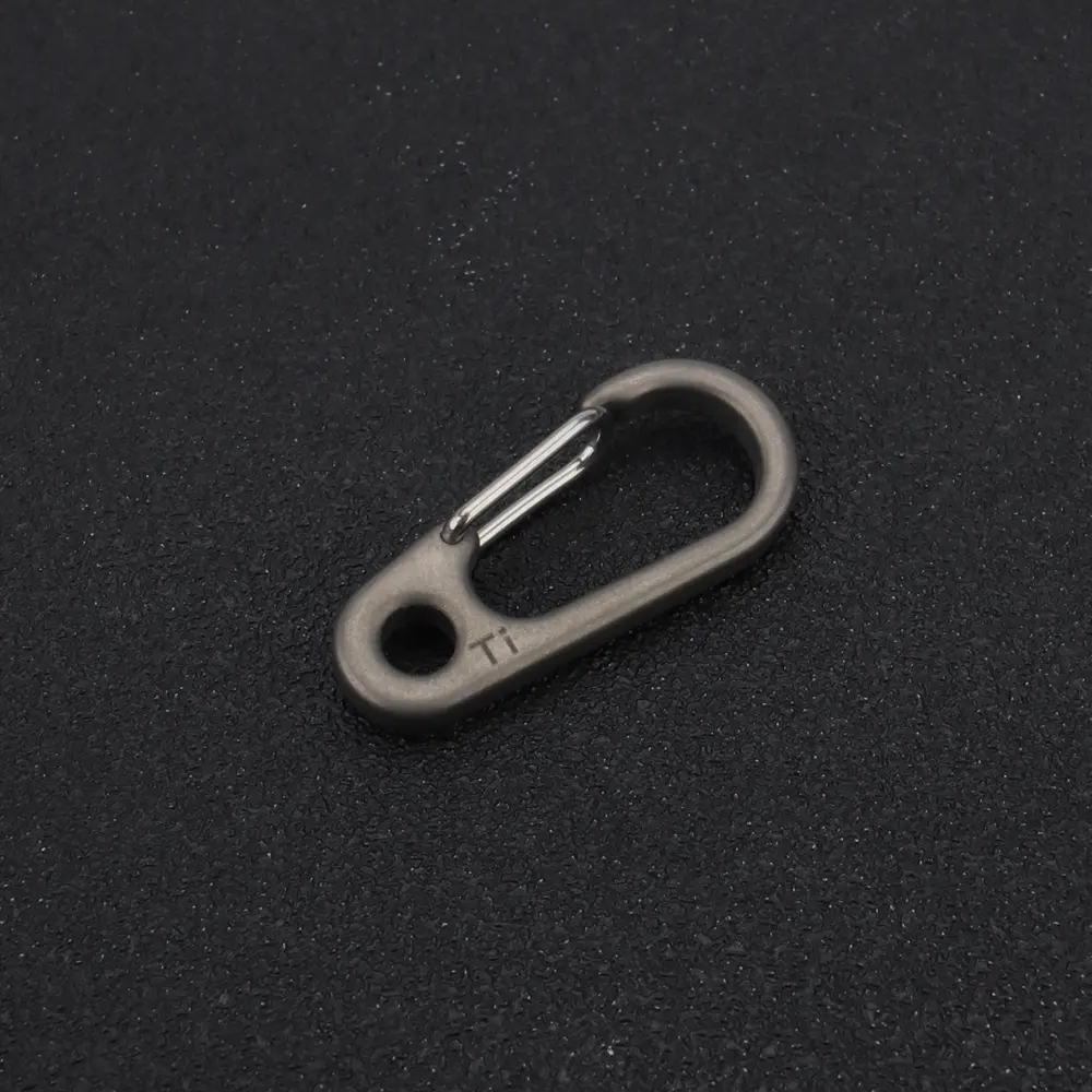 3pcs Gray Titanium Alloy Keychain EDC Outdoor Tool Titanium Buckle Key Ring