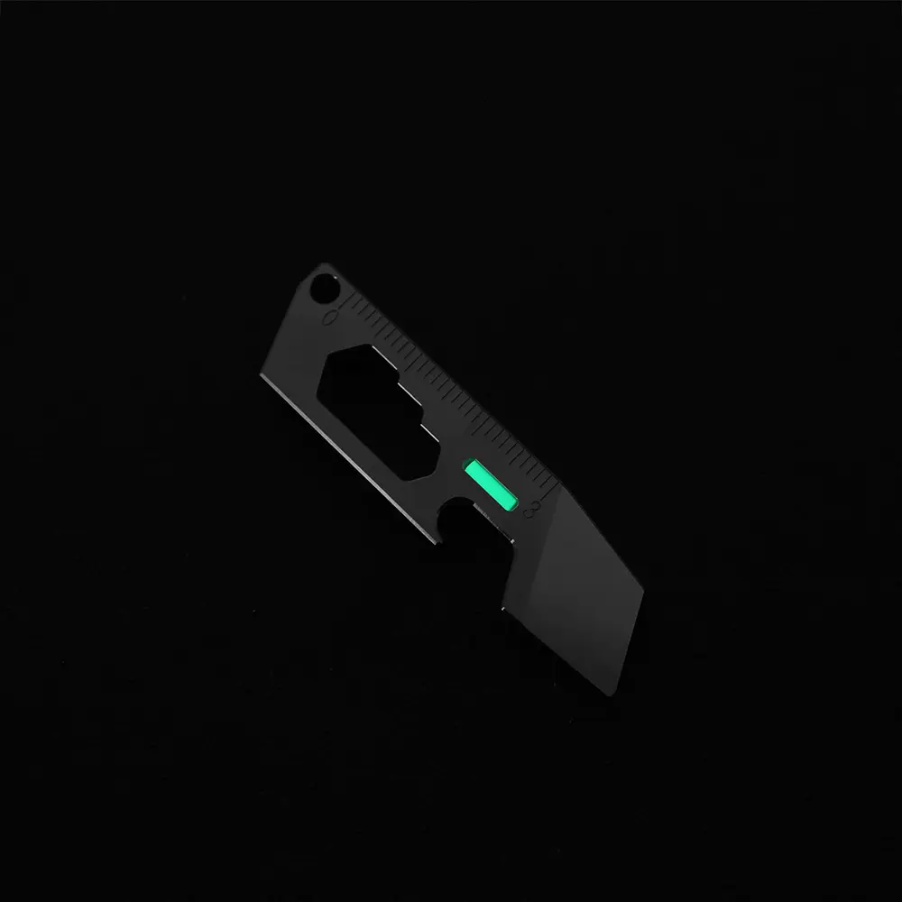 Small Titanium Alloy Crowbar Keychain Pendant EDC Multi-function Bottle Opener Tool EDC