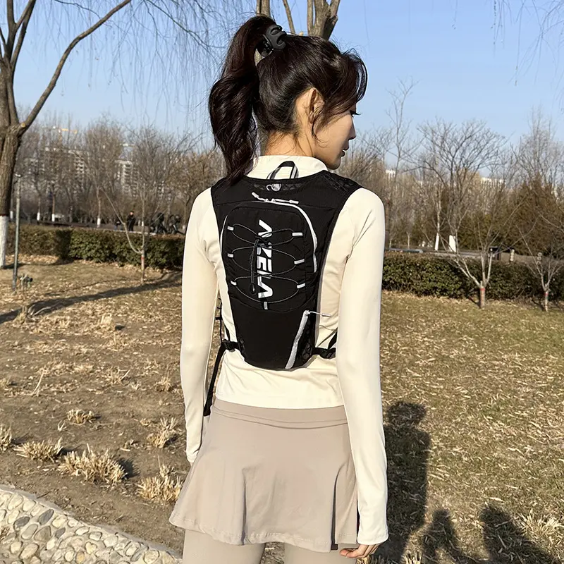 Running Hydration Vest Running Backpack Hiking Outdoor Hydration Pack Running Vest Cycling Backpack Hydration Bag 1.5L Water Bag