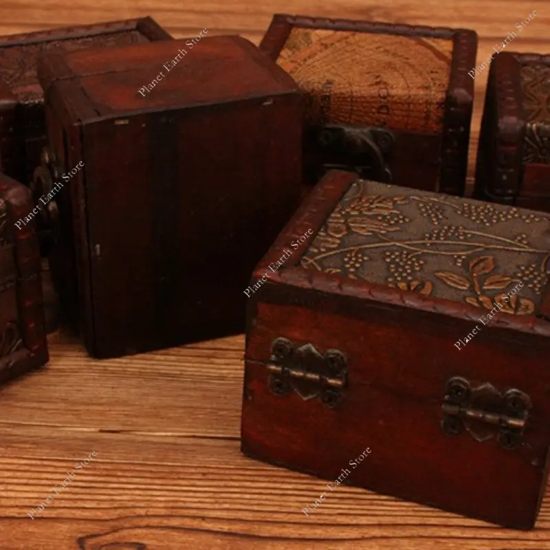 1Pc Vintage Jewelry Box with Mini Lock Little Treasure Chest Vintage Handmade Box for Storing Jewelry Treasure Pearl 2025