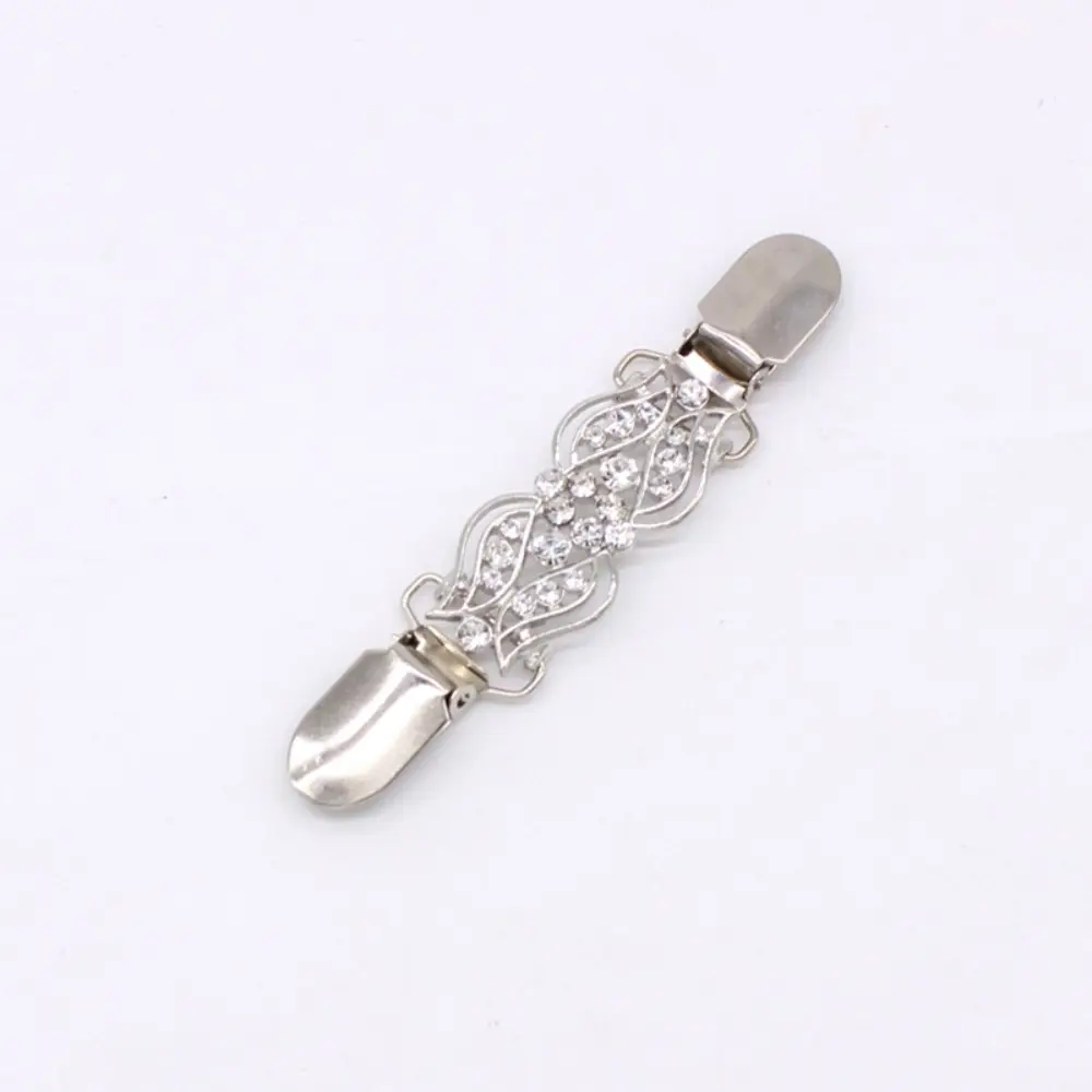 Vintage Sweater Shawl Clips Flower Pattern Cardigan Dresses Shirts Collar Brooch Clips Back Cinch Clip for Women Girls Clothing
