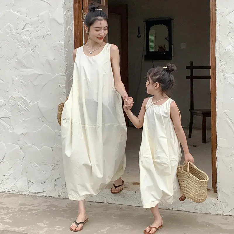Korean Style Summer Parent Child Flower Bud Dress Solid Color O-neck Sleeveless Vest Dress Mother and Daughter Clothes H23090