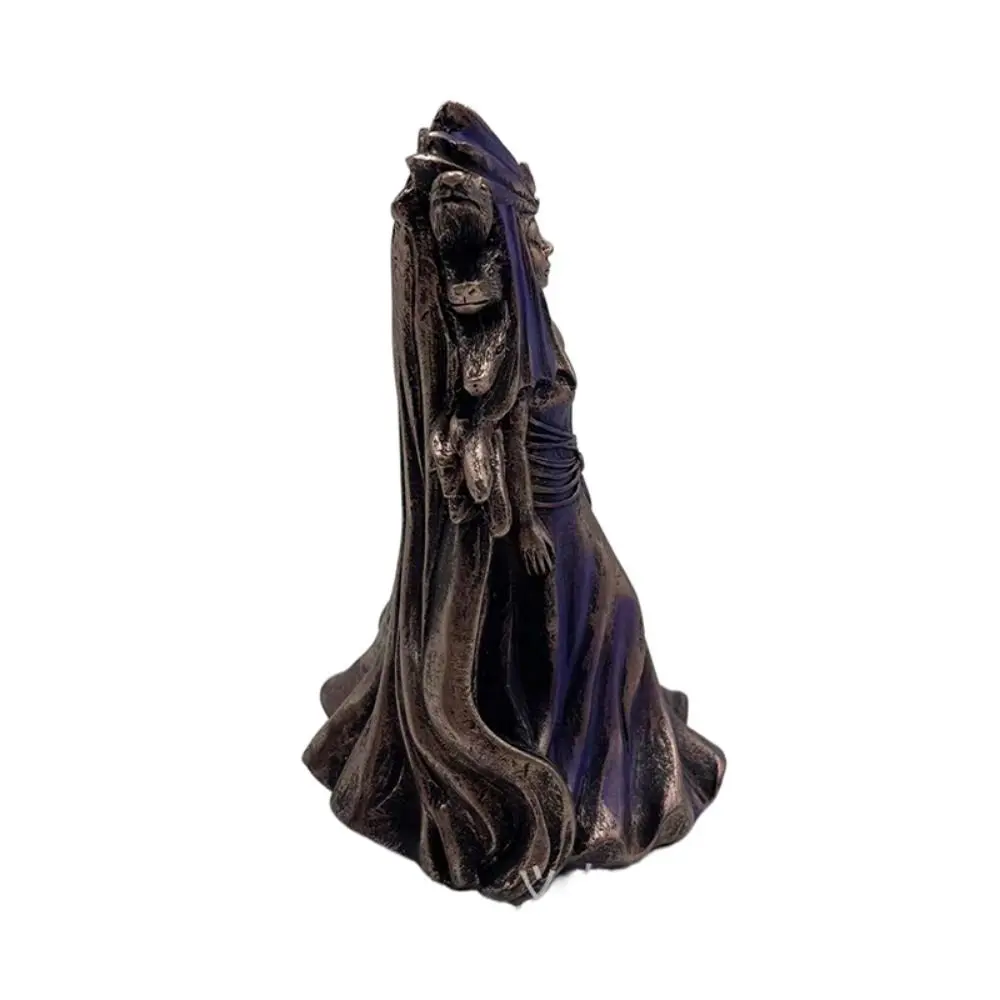 Delicate Modern Art Greek Goddess Statue Unique 3D Witch Hound Sculpture Mysterious Resin Ornaments Home