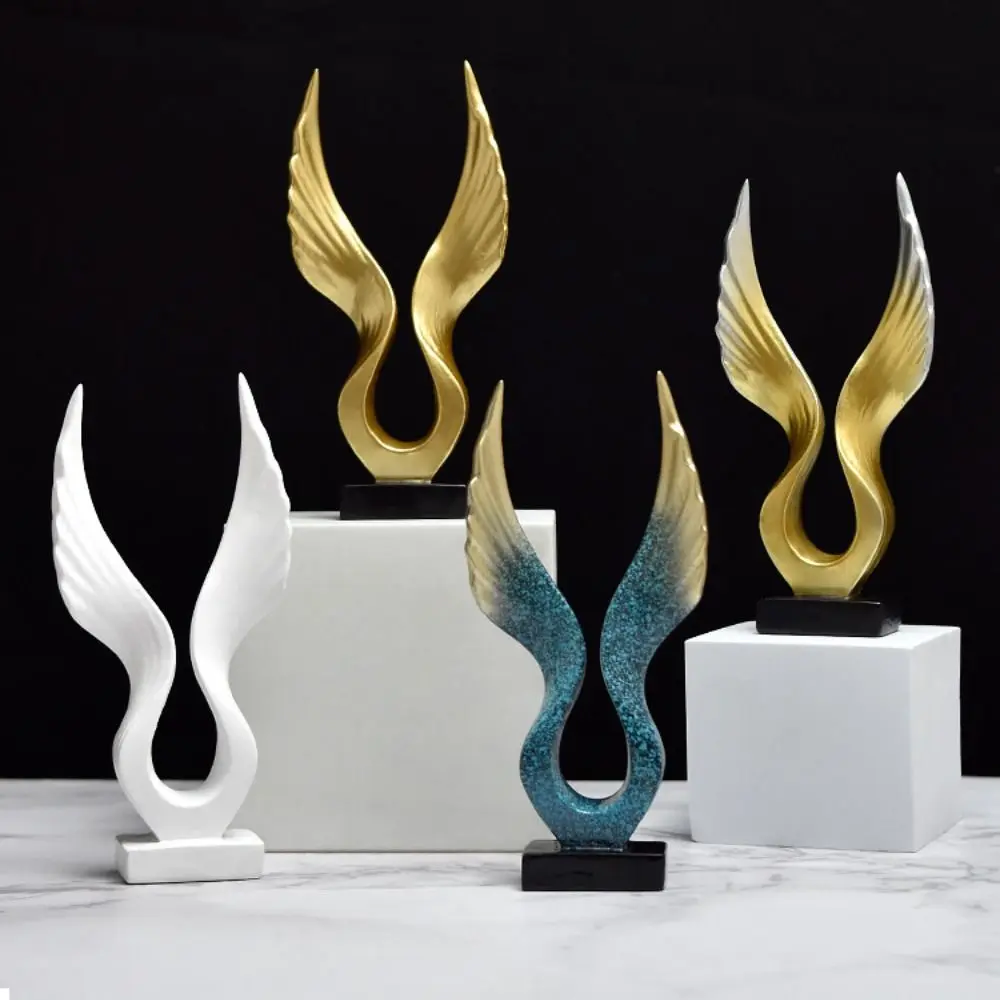 Quality Handicraft Gifts Bookcase Decoration Angel's Wing Desktop Ornaments Resin Crafts Animal Wings Statue Eagle  Ornaments