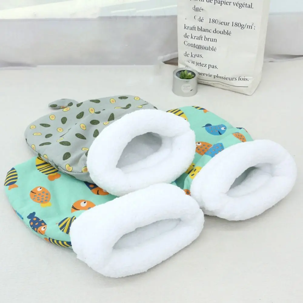 Cat Bed Cartoon Cat Sleeping Bag Thickened Semi-closed Cat Nest Kennel Comfortable Lamb Fleece Tunnel Cat Nest Winter